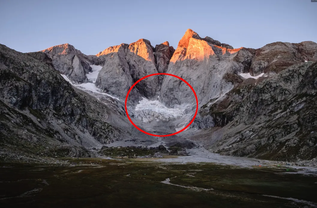 Photo Changement climatique - Suivis - Suivi des glacier - Glacier Oulette de Gaube 2020 - Photo © CAZABET Lilian - Observatoire du Parc national des Pyrénées